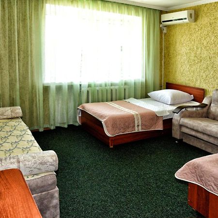 Green City Hotel Mikolajiv Kültér fotó